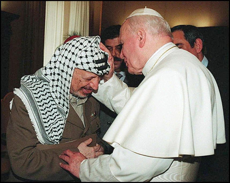 1996. december 19. - Vatikán: találkozás Jasszer Arafat palesztin vezetővel