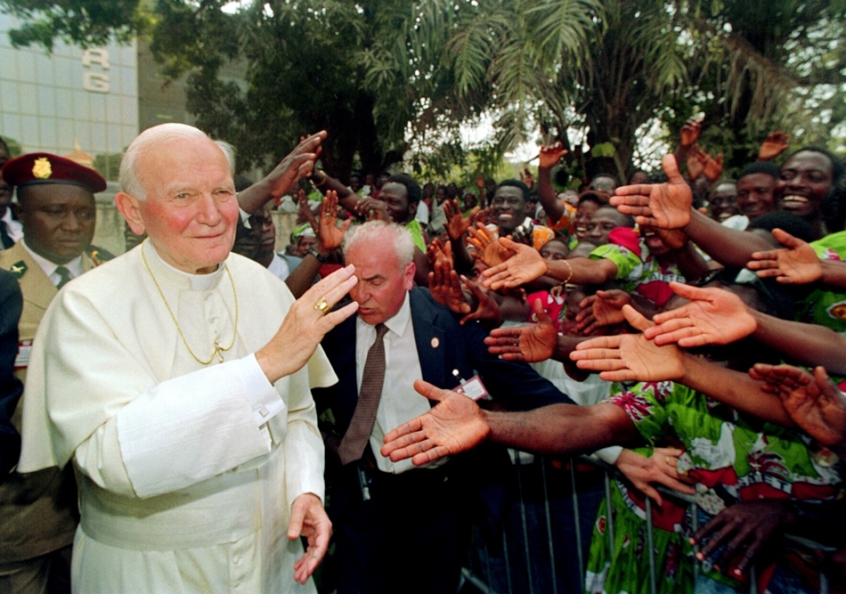1992. február 24. - Conakry, Guinea: üdvözlet az egybegyűlteknek az 54. Nemzetközi lelkipásztori látogatáson