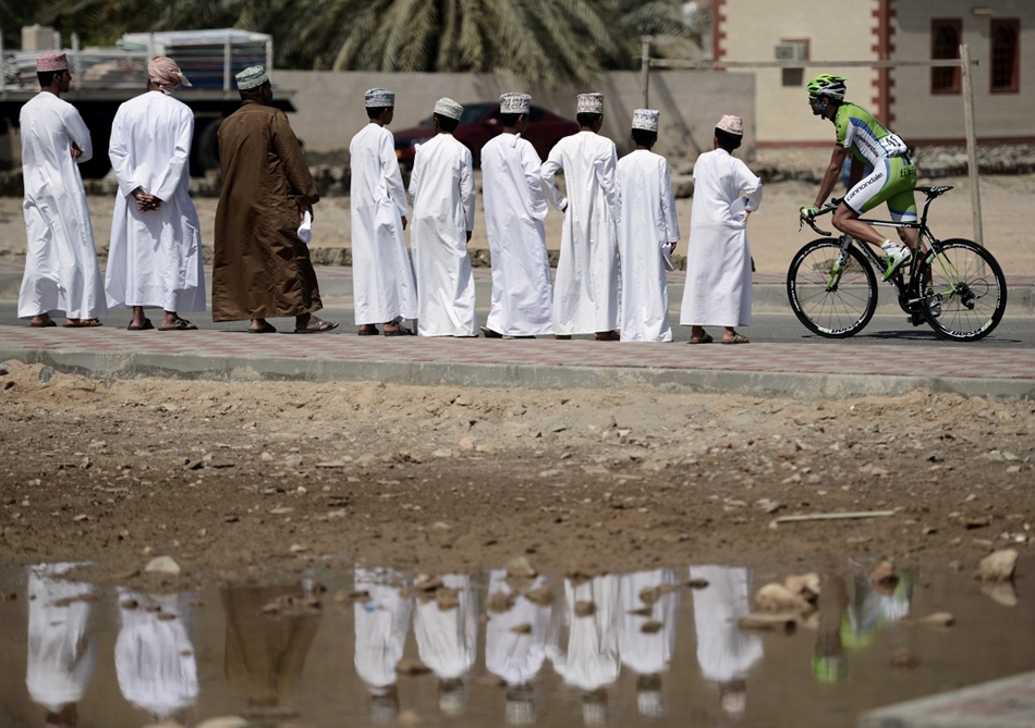 Muscat, Omán: résztvevő a ''Tour of Oman'' kerékpárverseny hatodik, egyben utolsó szakaszán al-Sifa és Matrah Corniche között.